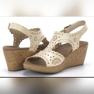 Skechers Women's Beverlee-Easy To Adore Wedge Sandal - Off White Size 8.5  NEW